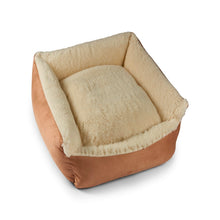 Load image into Gallery viewer, Merino Wool Dog Bed - Cosy

