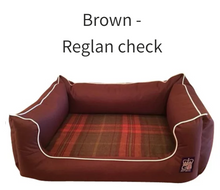 Load image into Gallery viewer, Dreamer Luxury Dog Bed
