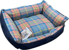 Load image into Gallery viewer, Tweed Wool Cosy Dog Bed
